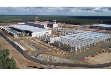 CONTRACTOR OF INDUSTRIAL INFRASTRUCTURE